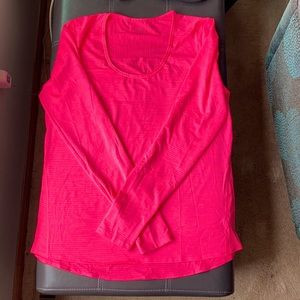 XL Athleta Sports Shirt Long Sleeve Lightweight